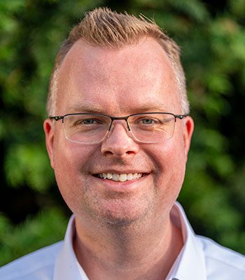 Dr. Brian Greer